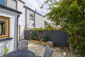 Photo 16- click for photo gallery